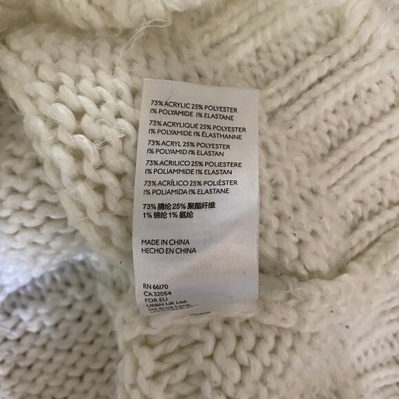 Urban Outfitters Women's Chunky Knit Oversized Sweater Size Small Ivory Pullover - Picture 11 of 13
